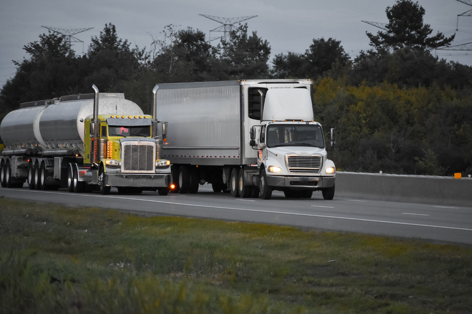 Transporte de produtos químicos perigosos